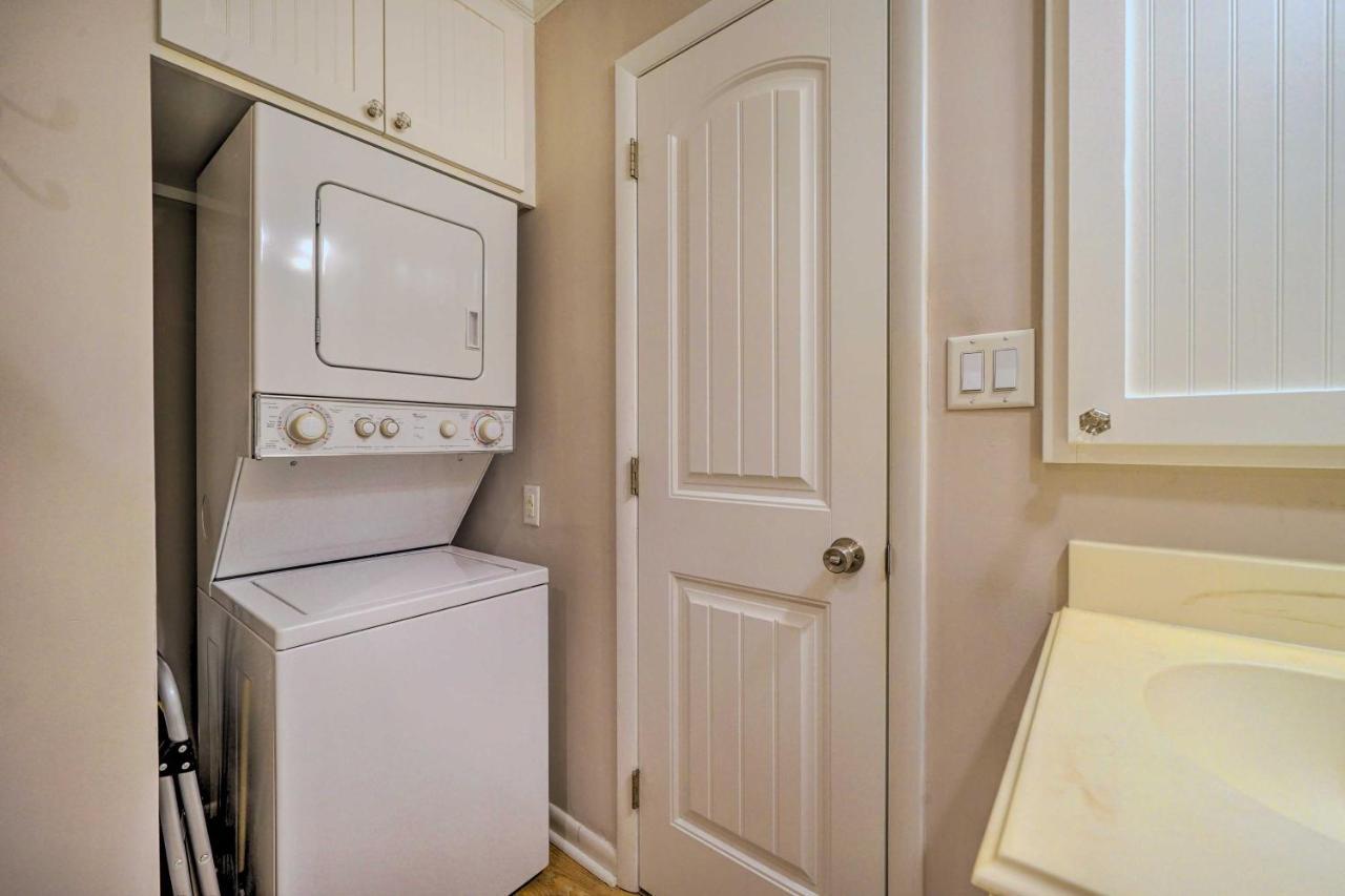 Beachfront Condo With Unobstructed Ocean Views! Oak Island Exteriér fotografie